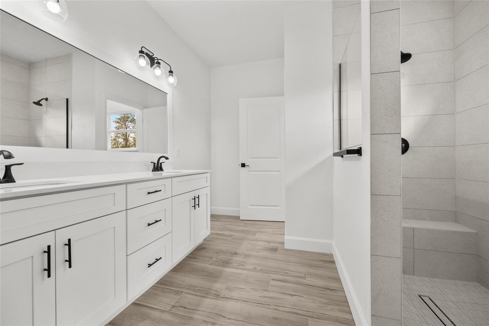 600 FISHER DR, BRONSON, FL, 32621