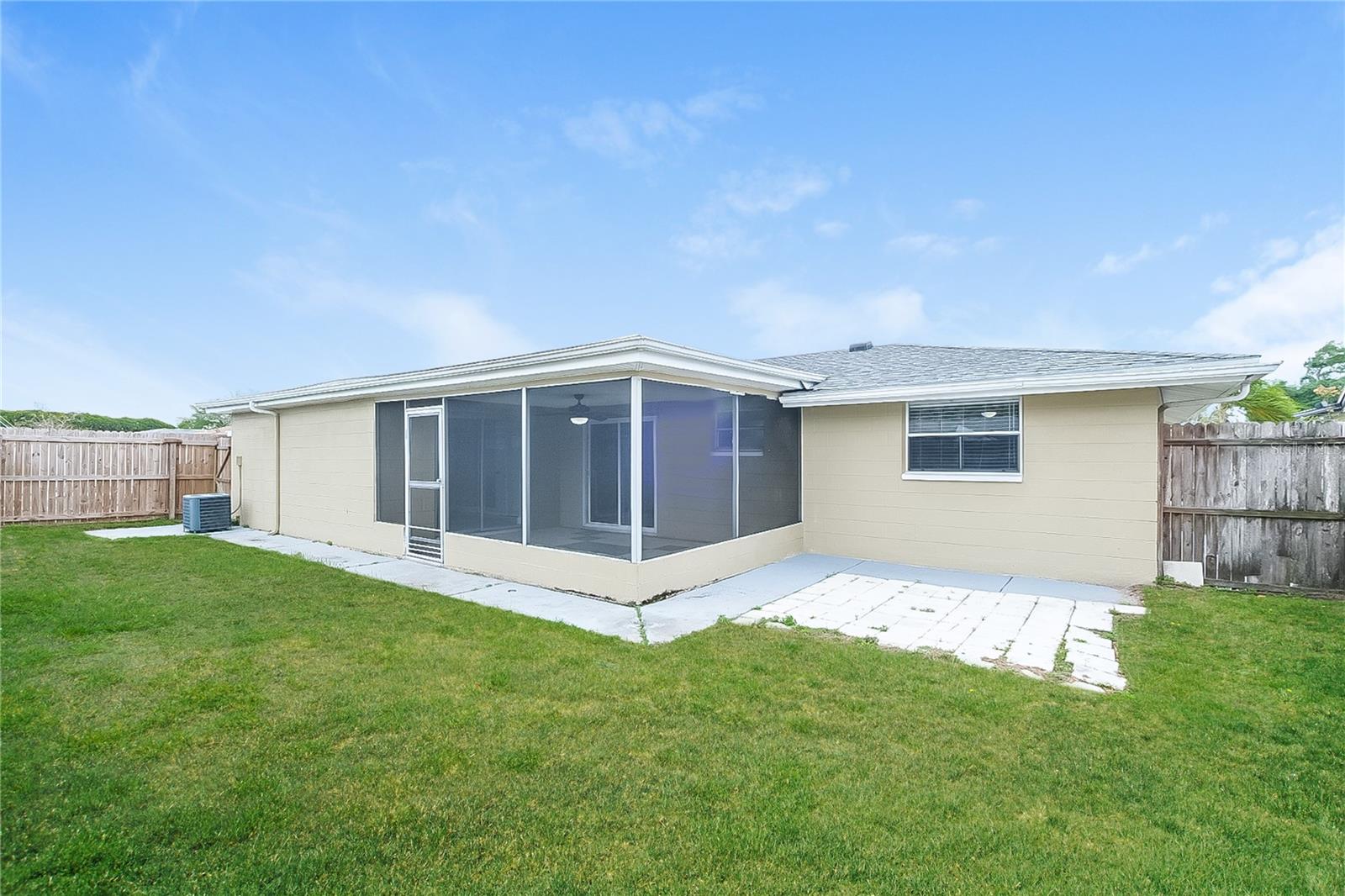 7405 OAKSHIRE DR, PORT RICHEY, FL, 34668