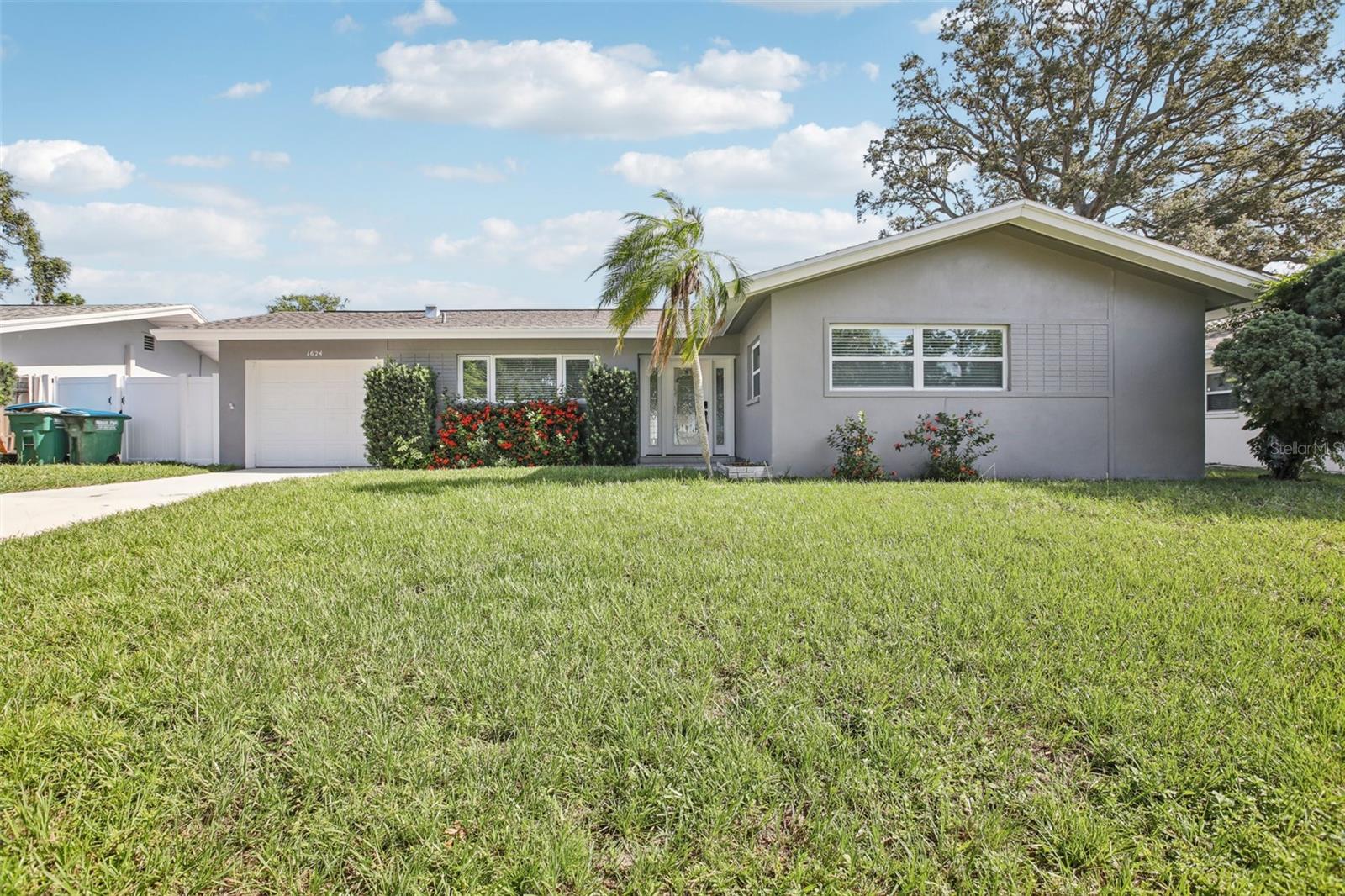 1624 CHATEAU DR, CLEARWATER, FL, 33756