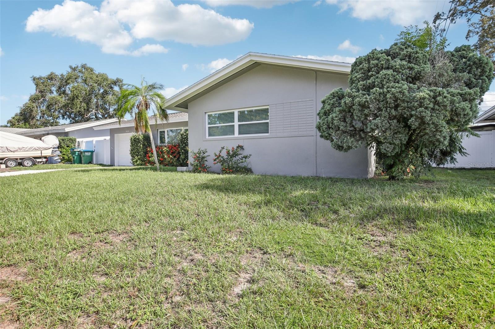 1624 CHATEAU DR, CLEARWATER, FL, 33756