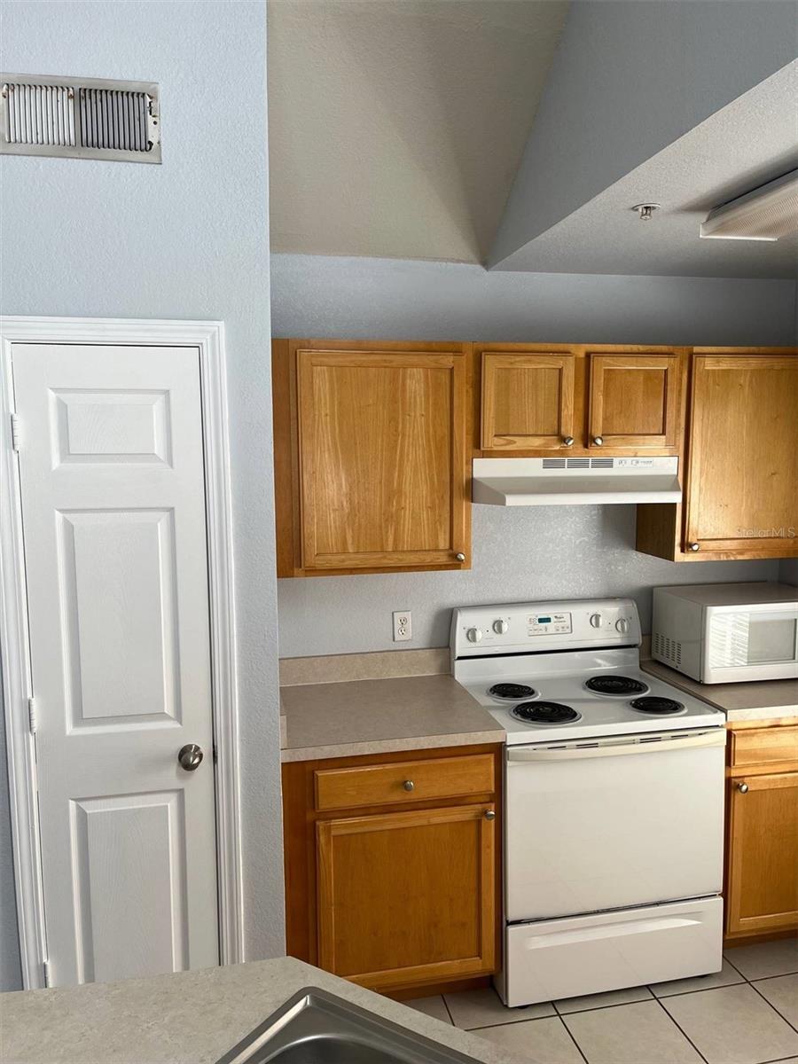 8901 LEE VISTA BLVD #3010, ORLANDO, FL, 32829