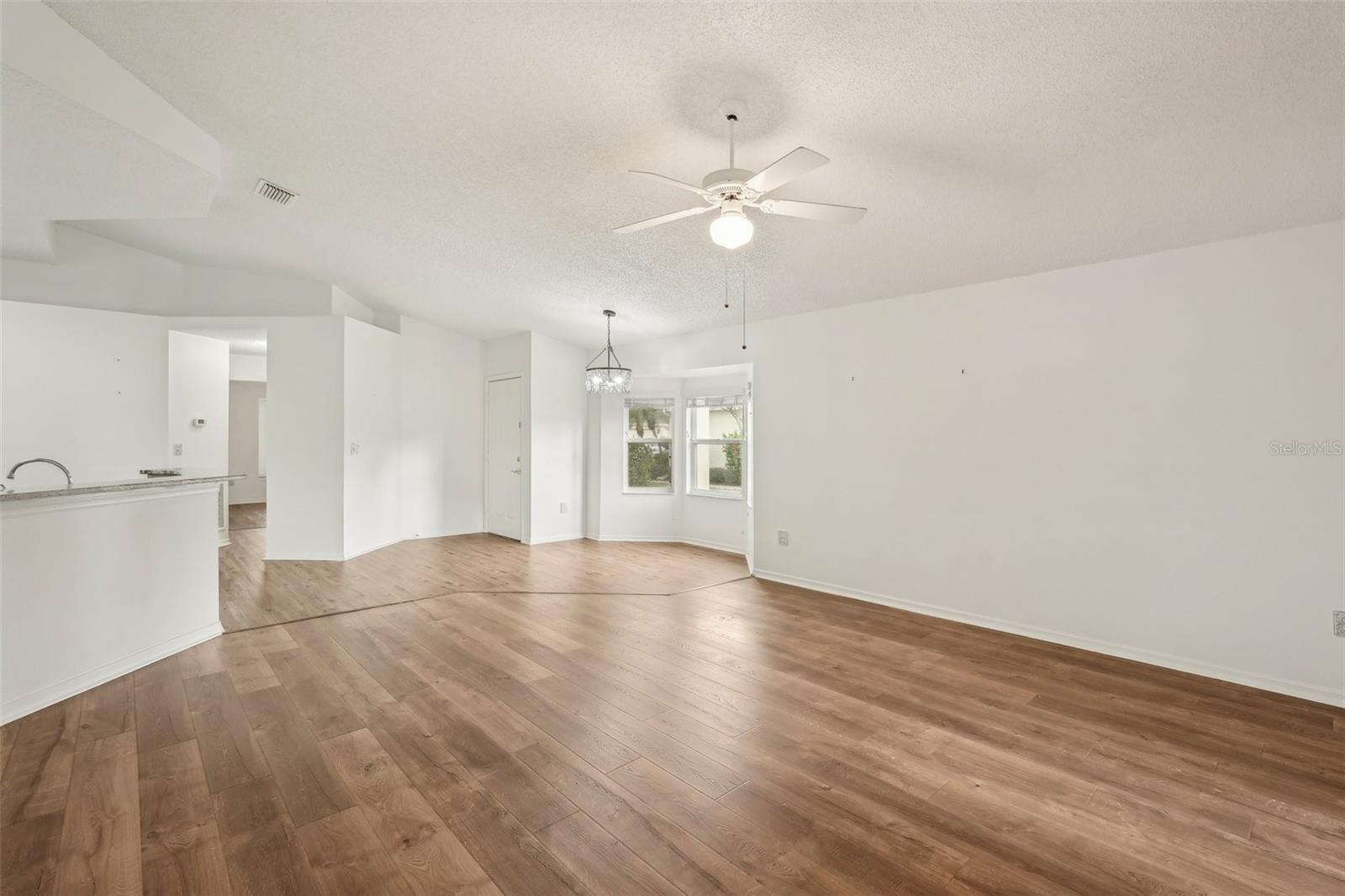 2436 NANTUCKET HARBOR LOOP #104, SUN CITY CENTER, FL, 33573