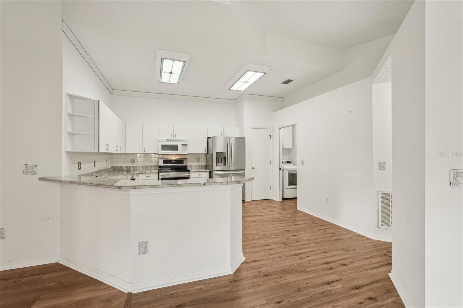 2436 NANTUCKET HARBOR LOOP #104, SUN CITY CENTER, FL, 33573