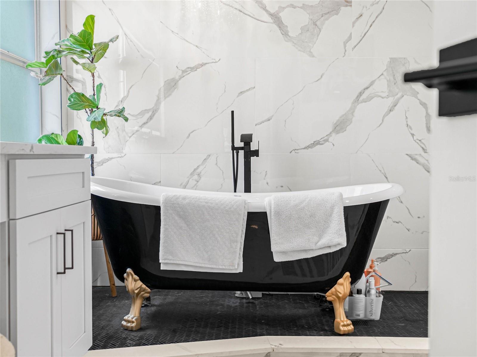 1850 S LAKE REEDY BLVD, FROSTPROOF, FL, 33843