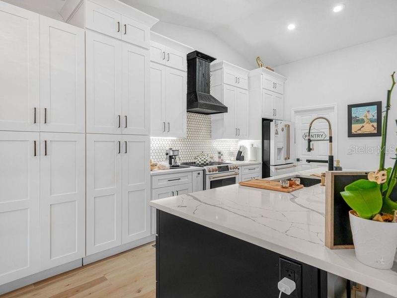 1850 S LAKE REEDY BLVD, FROSTPROOF, FL, 33843