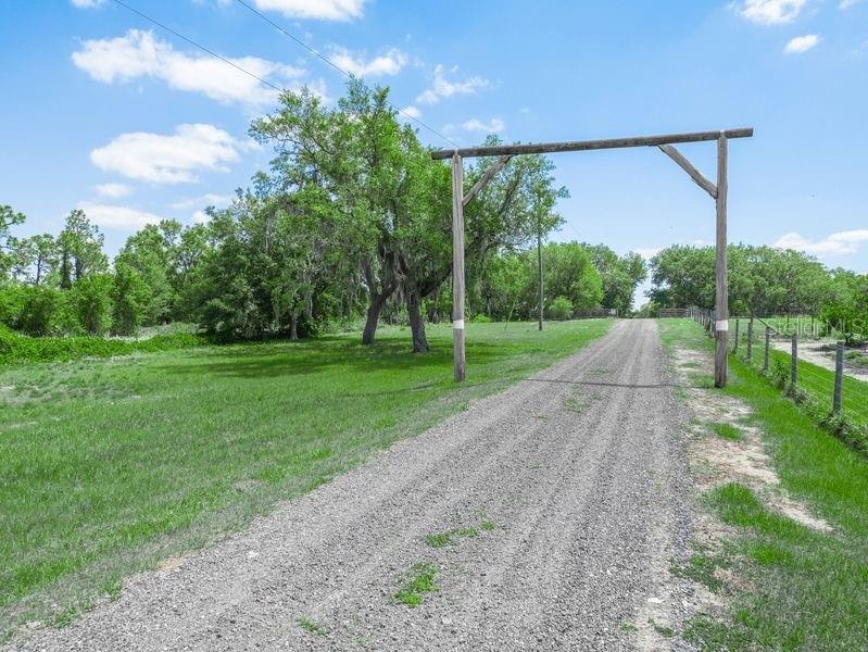 1850 S LAKE REEDY BLVD, FROSTPROOF, FL, 33843