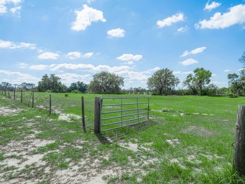 1850 S LAKE REEDY BLVD, FROSTPROOF, FL, 33843