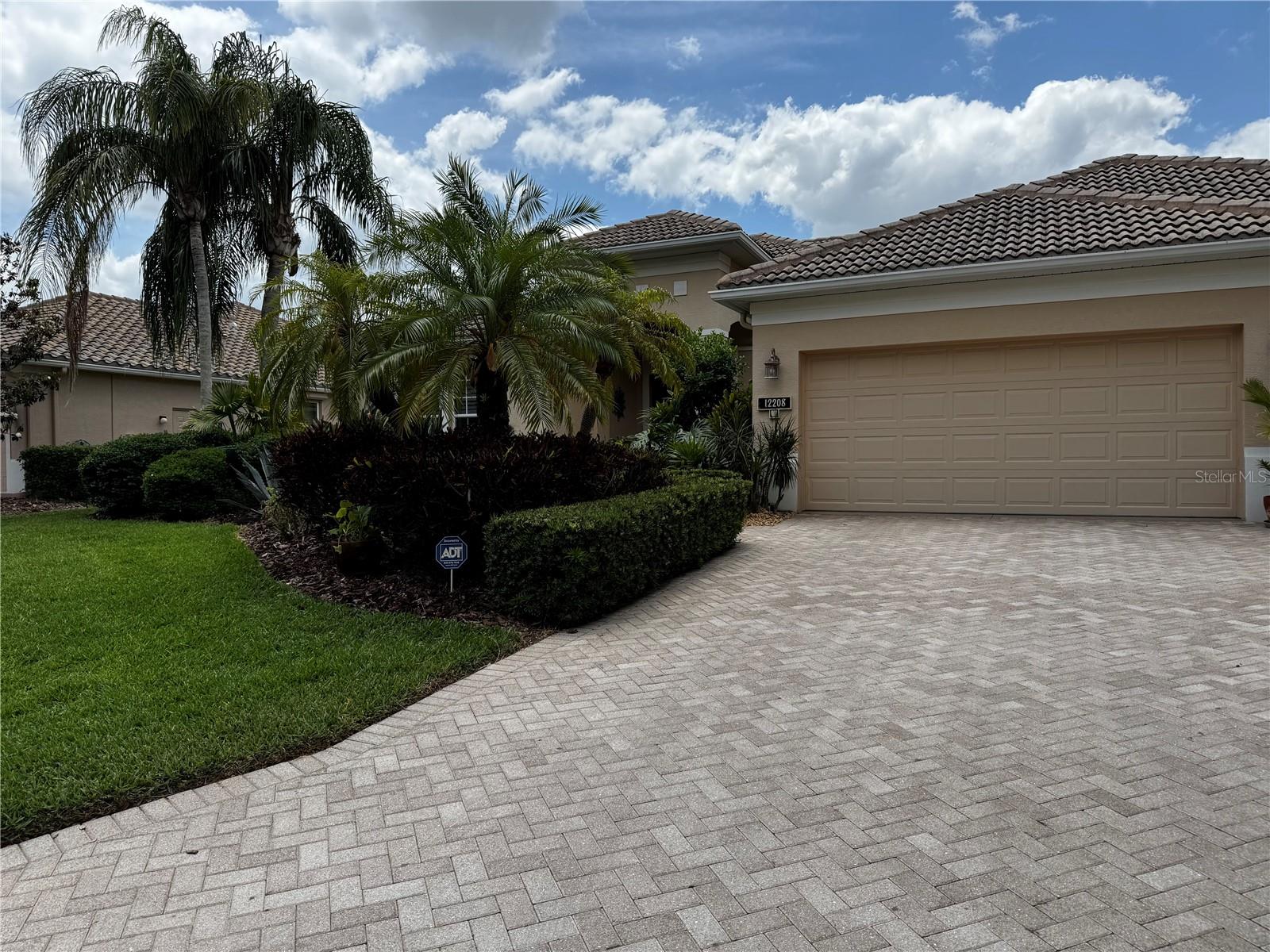 12208 GREENBRIER WAY, LAKEWOOD RANCH, FL, 34202