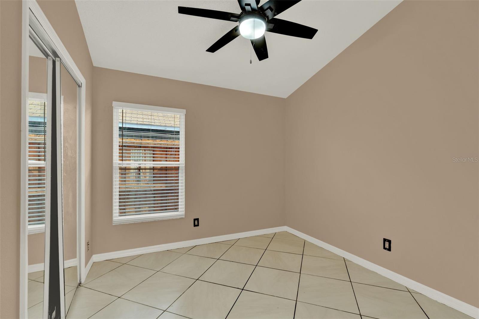 9668 HOLLYHILL DR, ORLANDO, FL, 32824