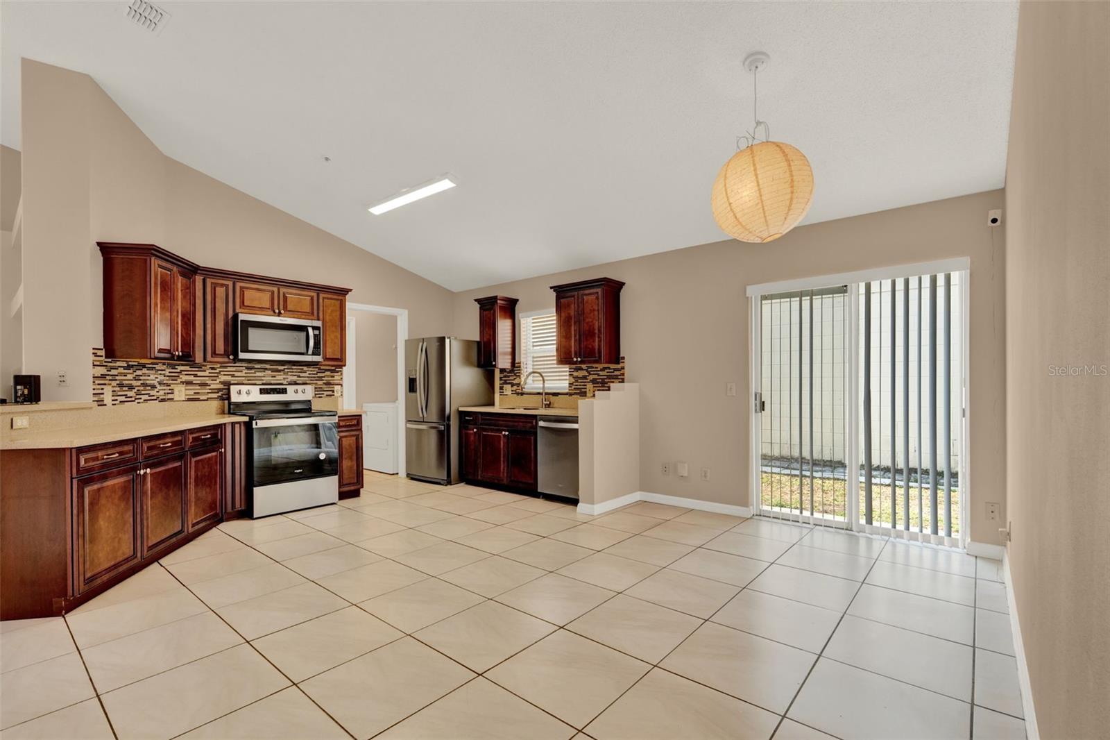 9668 HOLLYHILL DR, ORLANDO, FL, 32824