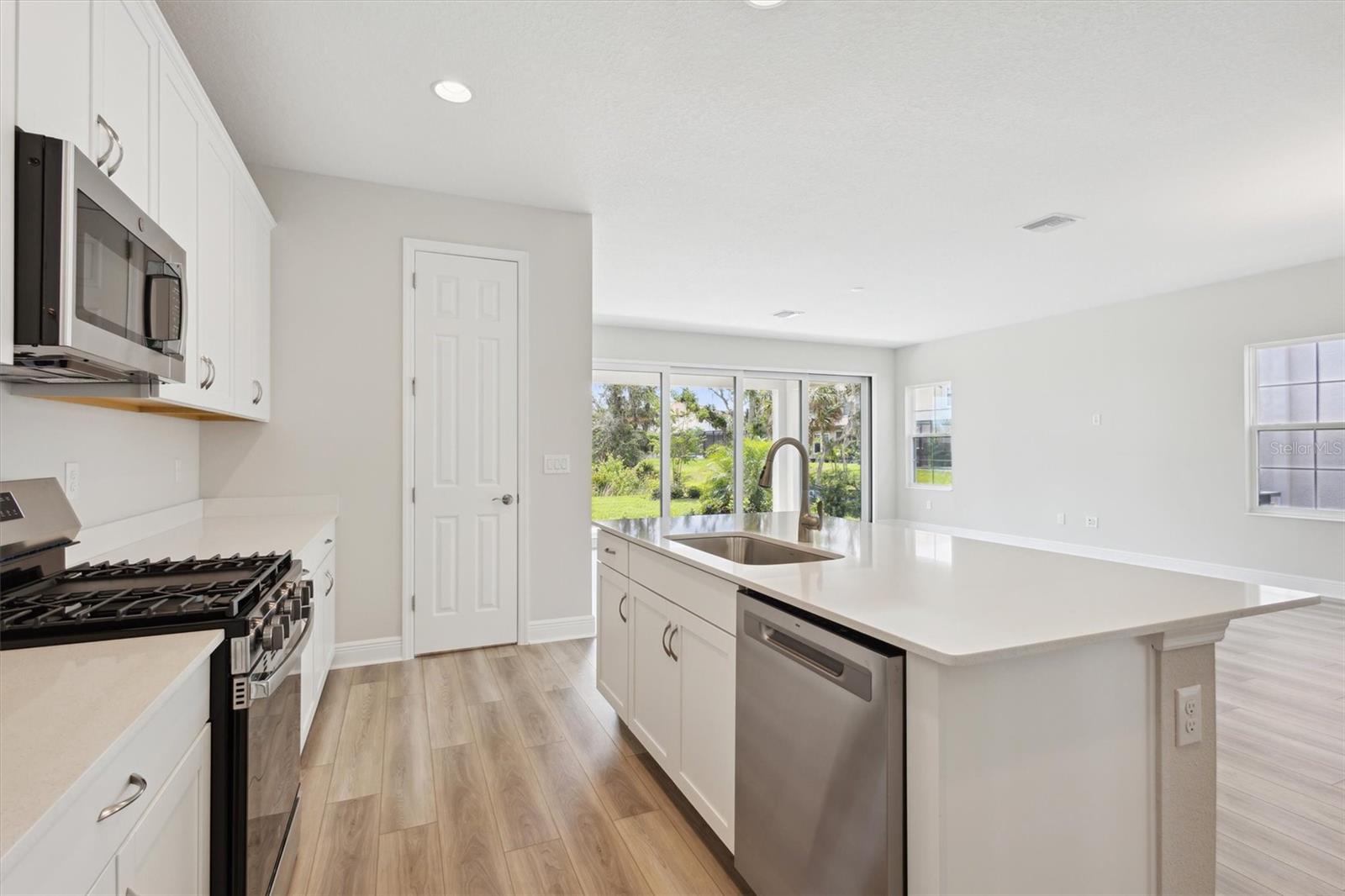 8514 DOVE BOG TER, PARRISH, FL, 34219