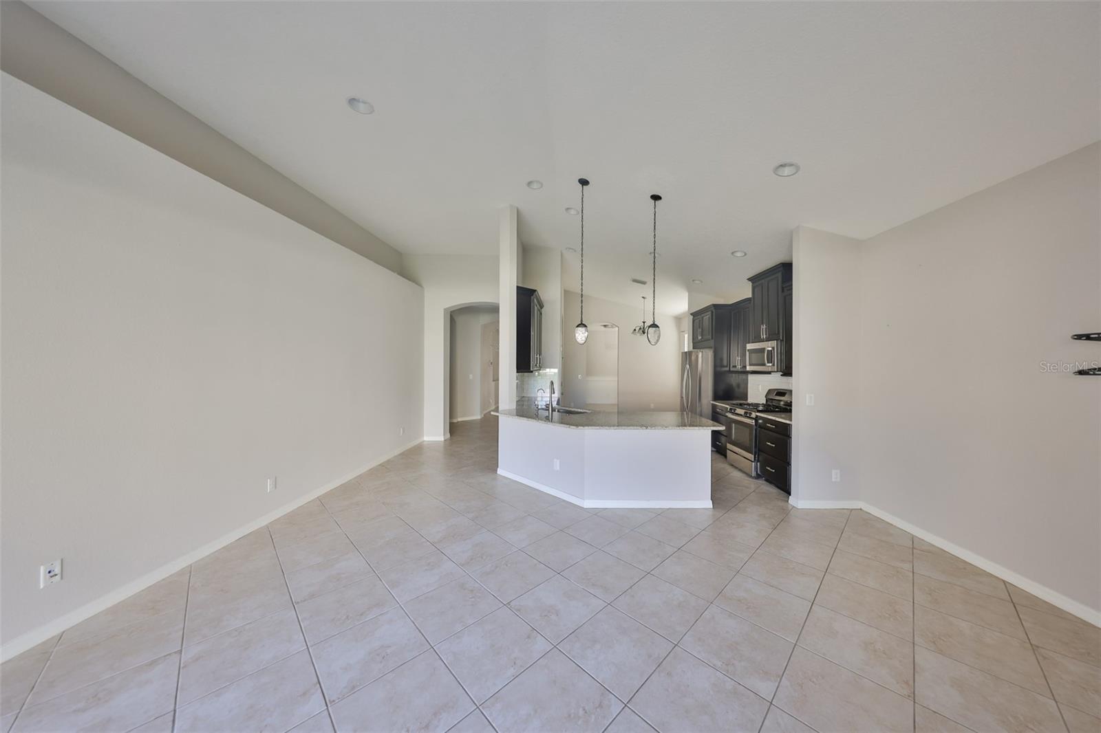 9244 BELLA VITA CIR, LAND O LAKES, FL, 34637