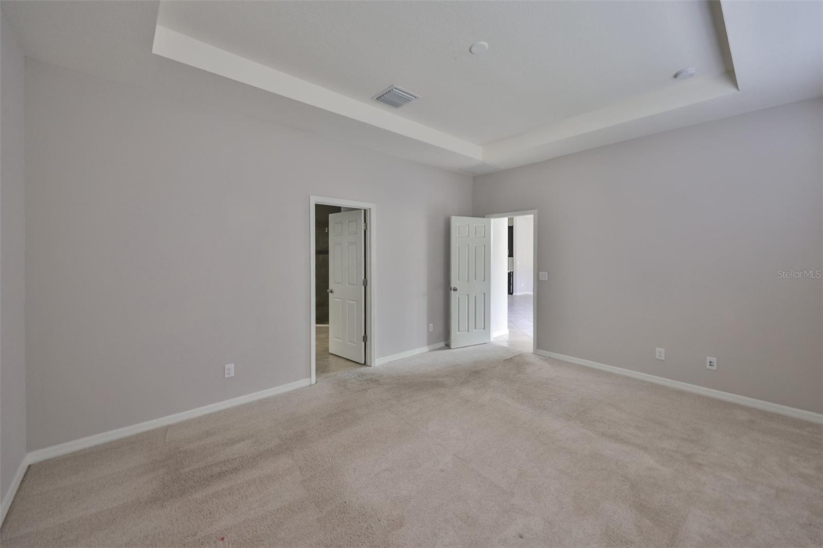 9244 BELLA VITA CIR, LAND O LAKES, FL, 34637