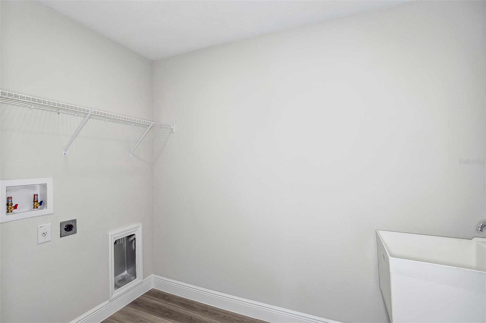 10017 SURREY ROSE DR, SAN ANTONIO, FL, 33576