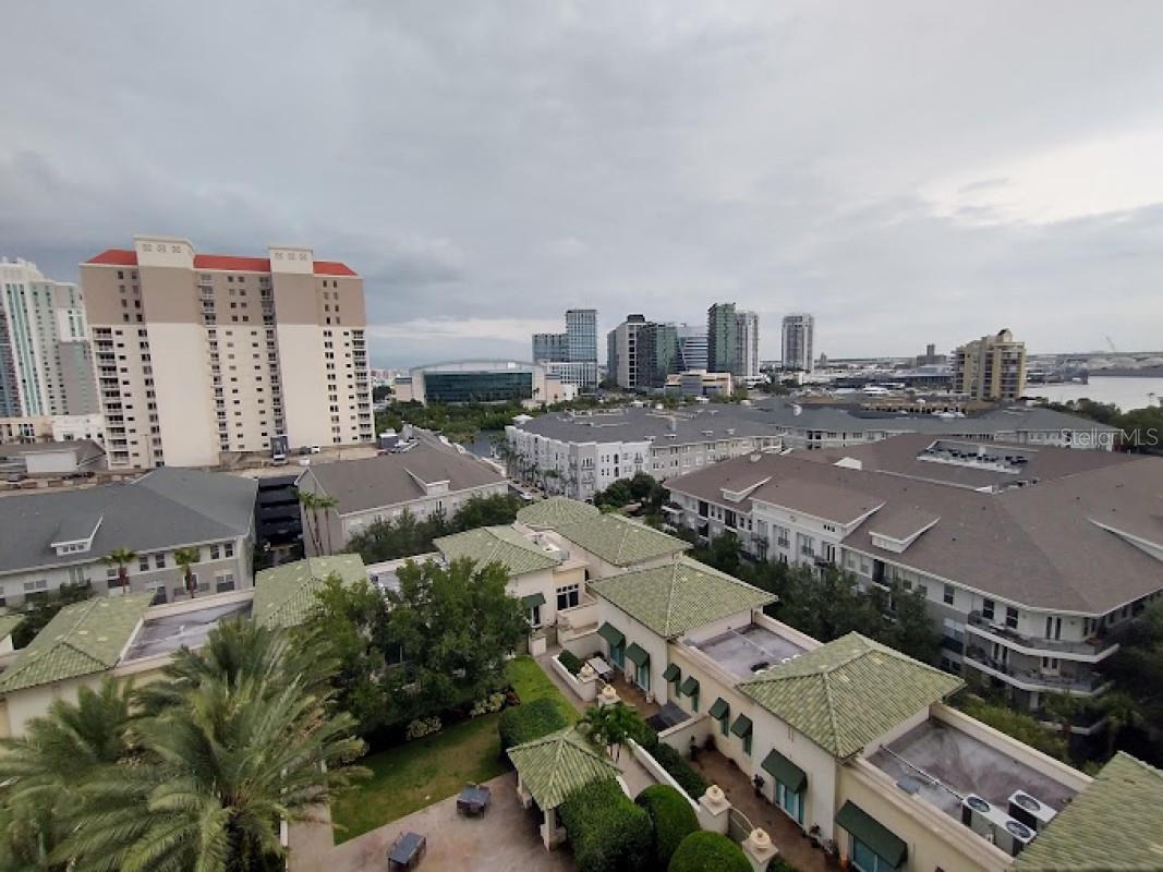 450 KNIGHTS RUN AVE #803, TAMPA, FL, 33602