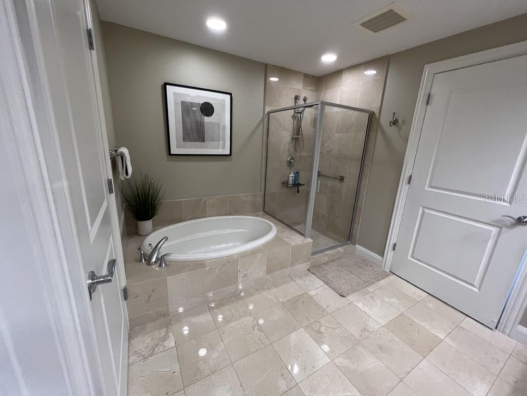 450 KNIGHTS RUN AVE #803, TAMPA, FL, 33602