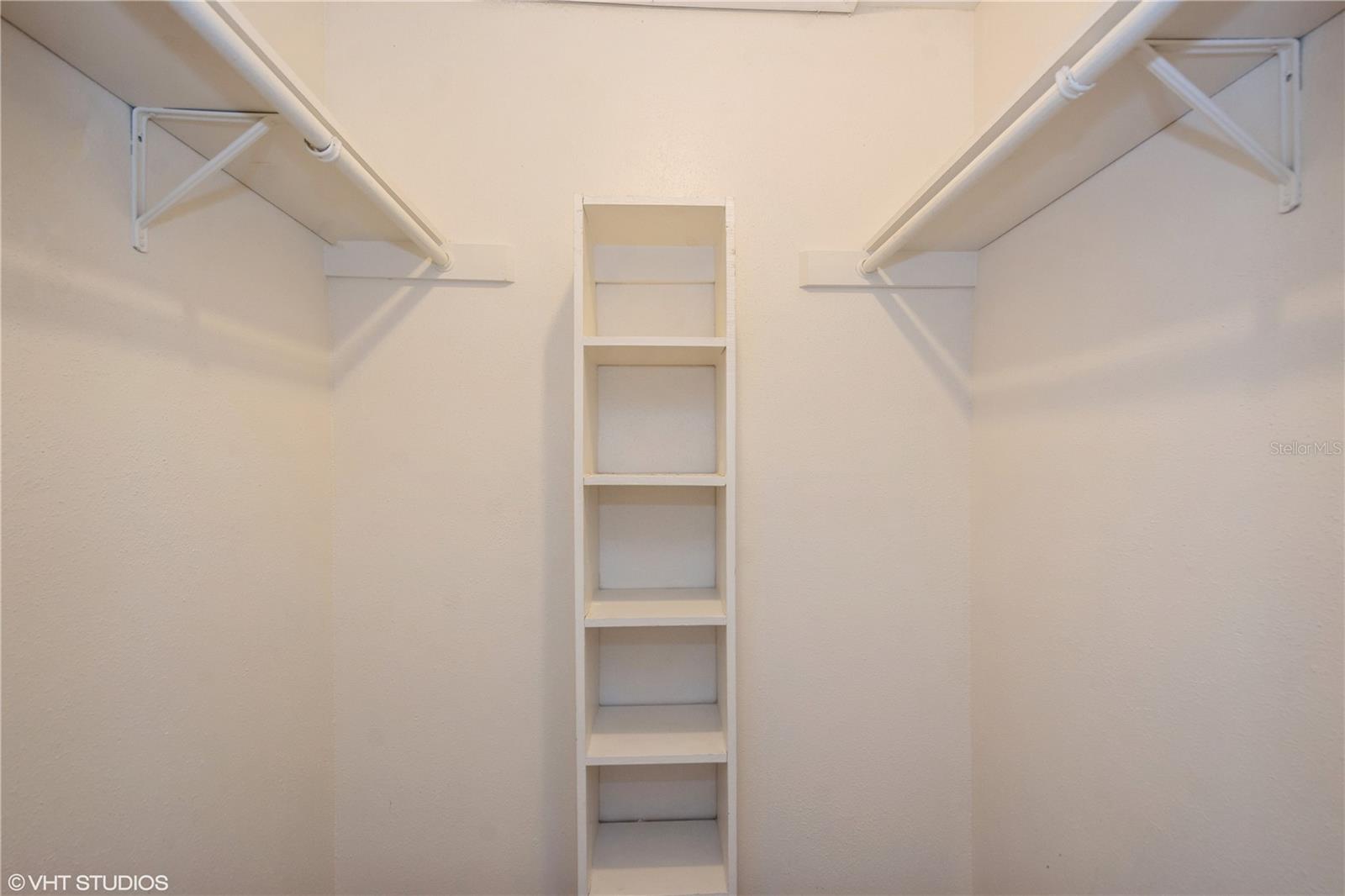 9100 DR MARTIN LUTHER KING JR ST N #1204, ST PETERSBURG, FL, 33702