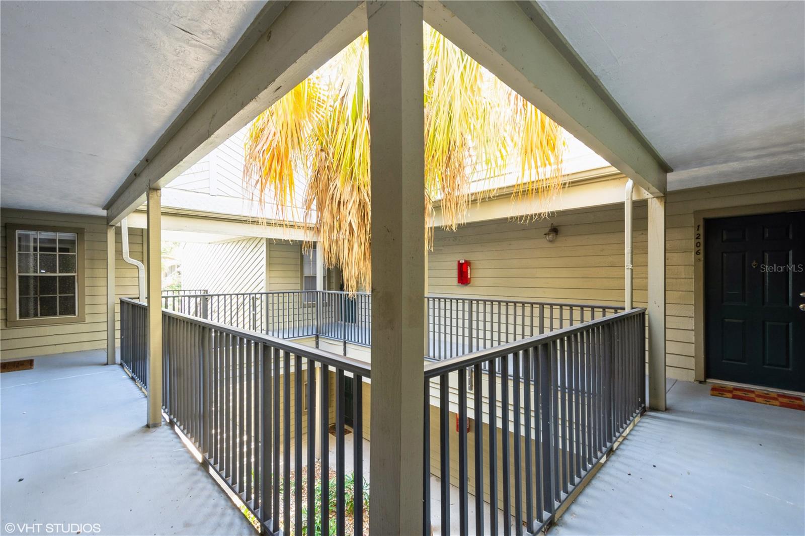 9100 DR MARTIN LUTHER KING JR ST N #1204, ST PETERSBURG, FL, 33702