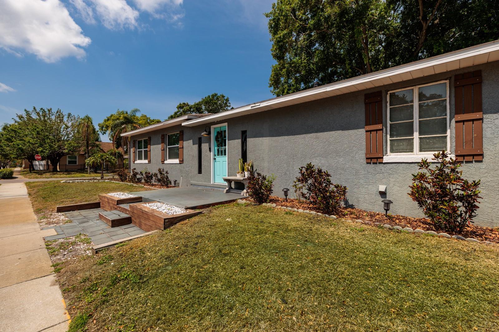 3301 8TH AVE N, ST PETERSBURG, FL, 33713