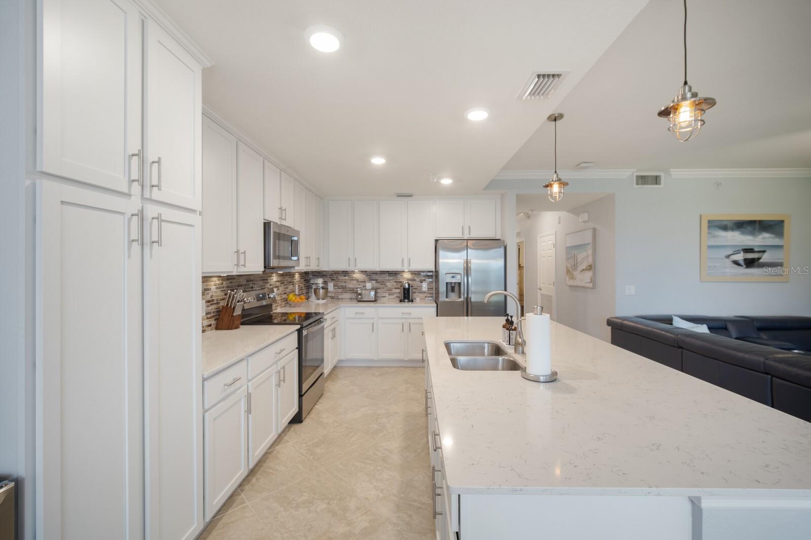 910 TIDEWATER SHORES LOOP #103, BRADENTON, FL, 34208