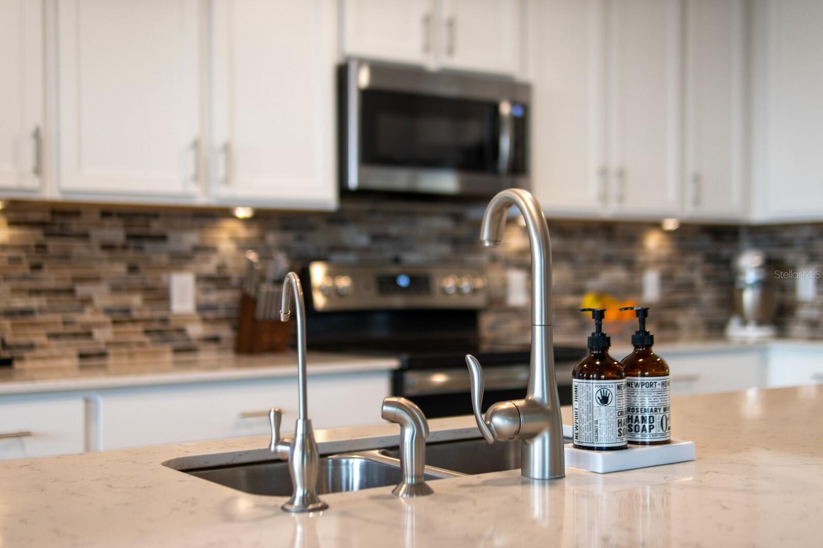 910 TIDEWATER SHORES LOOP #103, BRADENTON, FL, 34208