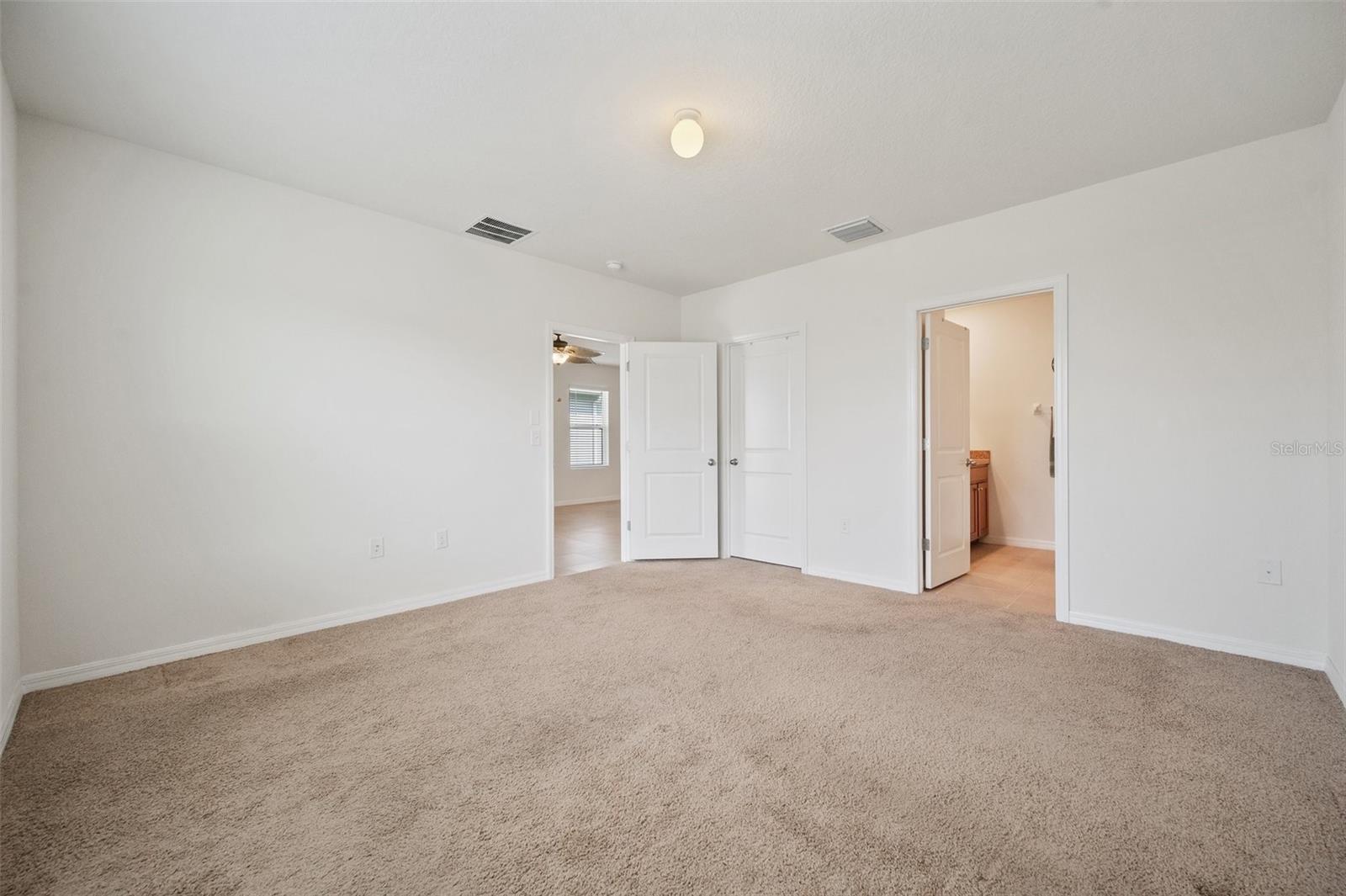 32714 BROOKS HAWK LN, WESLEY CHAPEL, FL, 33543