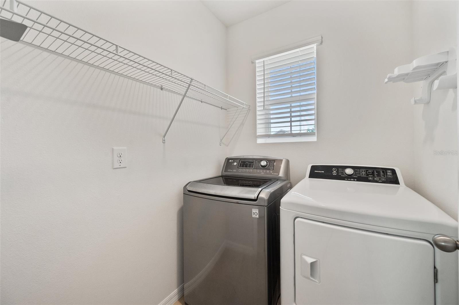 32714 BROOKS HAWK LN, WESLEY CHAPEL, FL, 33543