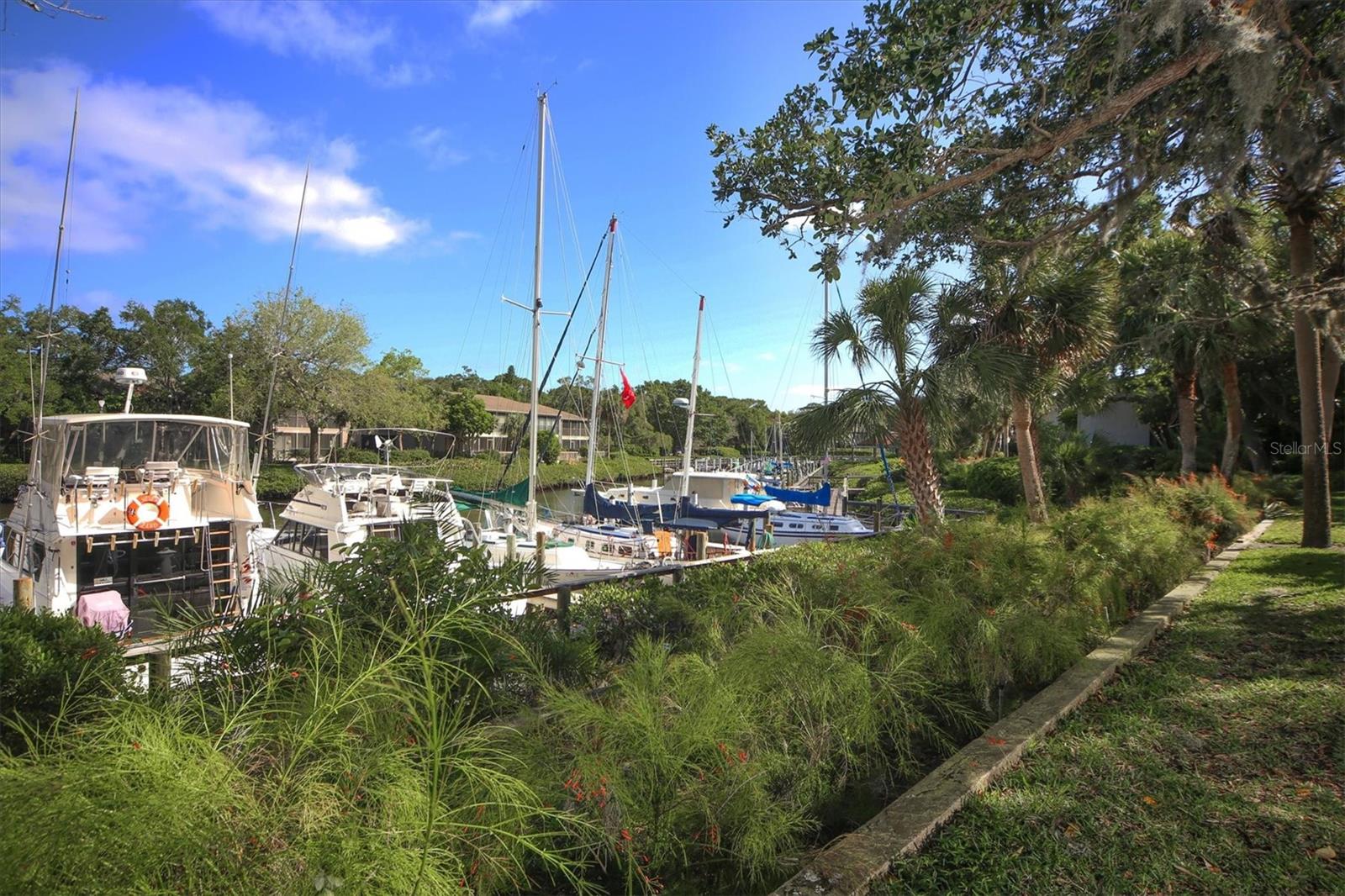 A4652120 Property Photo