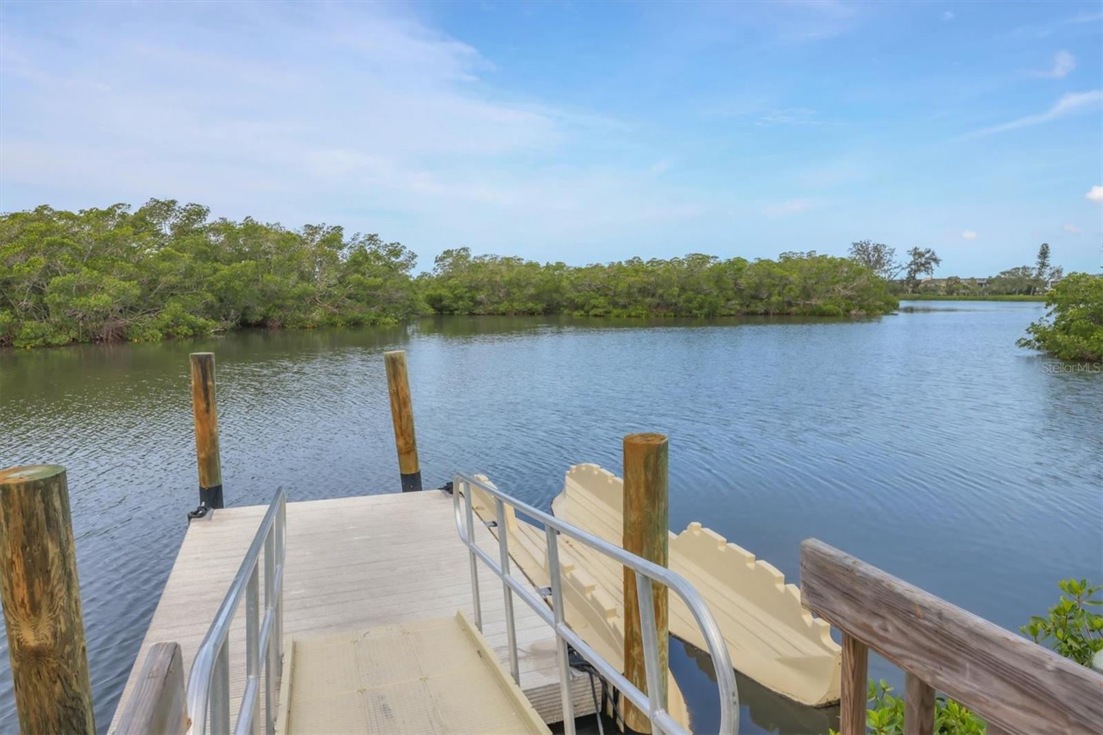 A4652120 Property Photo