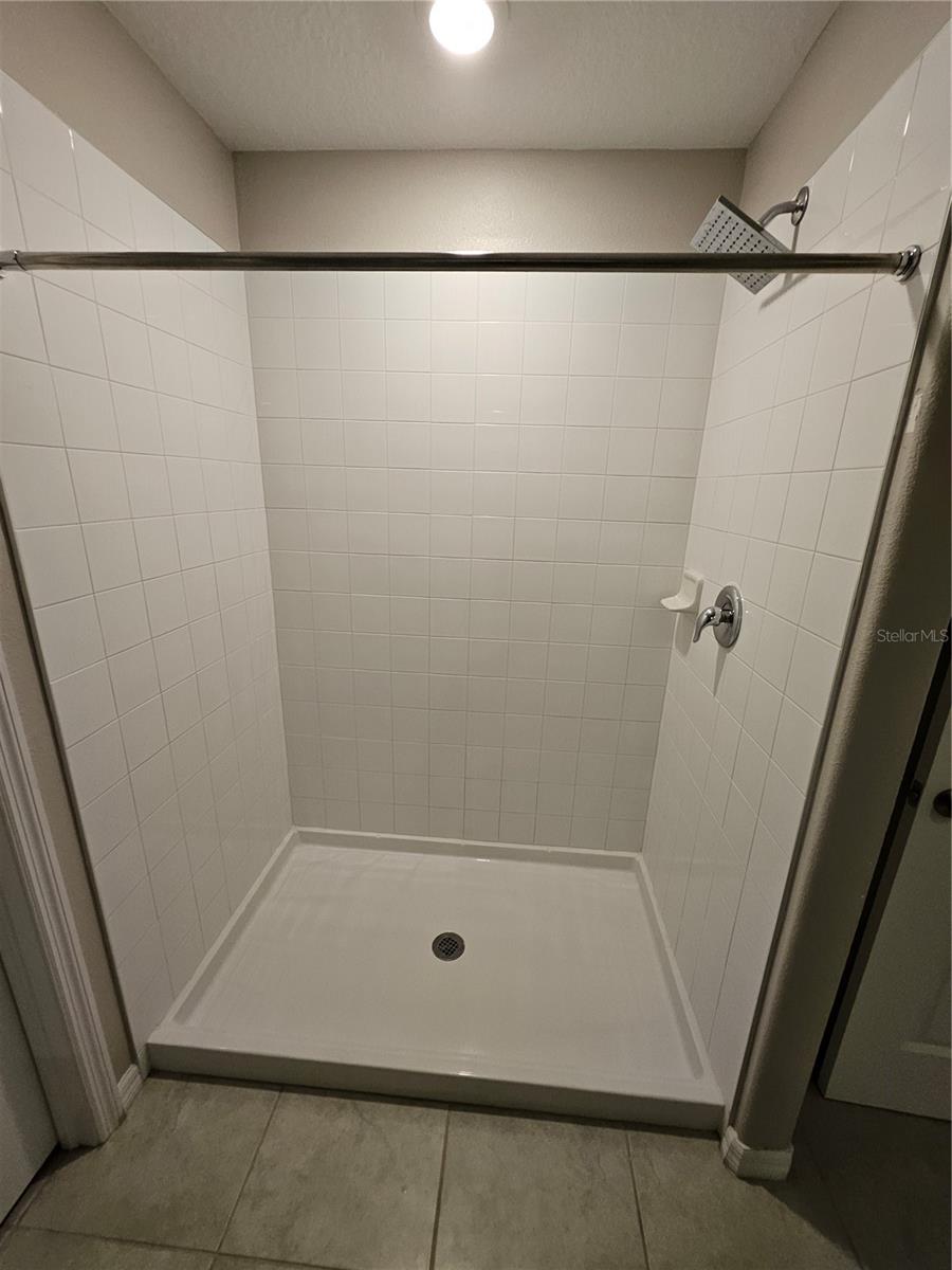 7511 SAMUEL IVY DR, TAMPA, FL, 33619