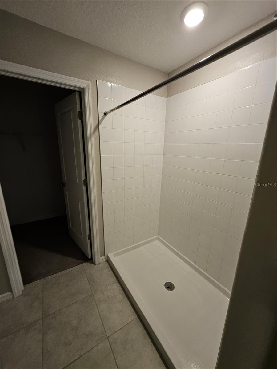 7511 SAMUEL IVY DR, TAMPA, FL, 33619