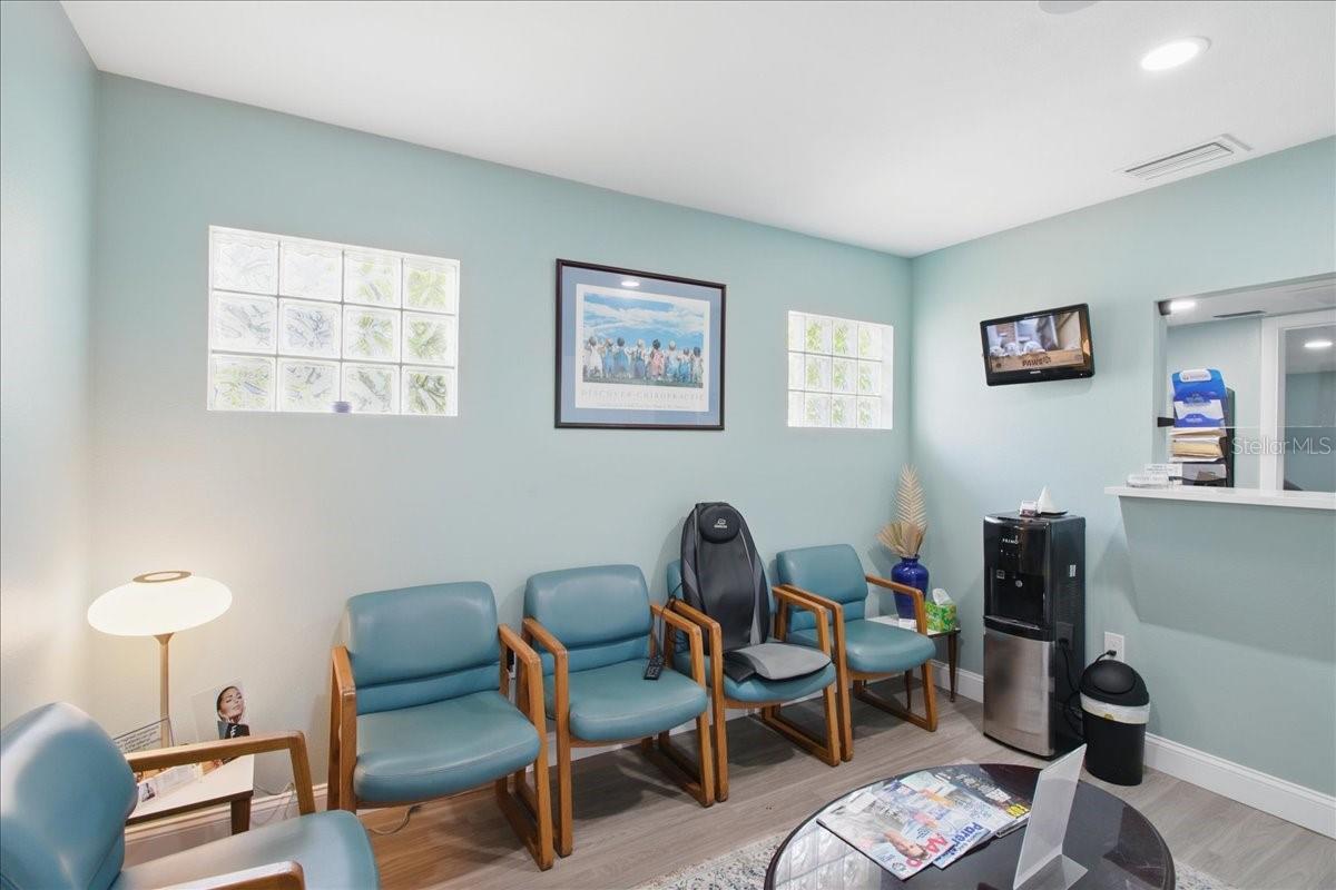 4250 W BAY TO BAY BLVD, TAMPA, FL, 33629