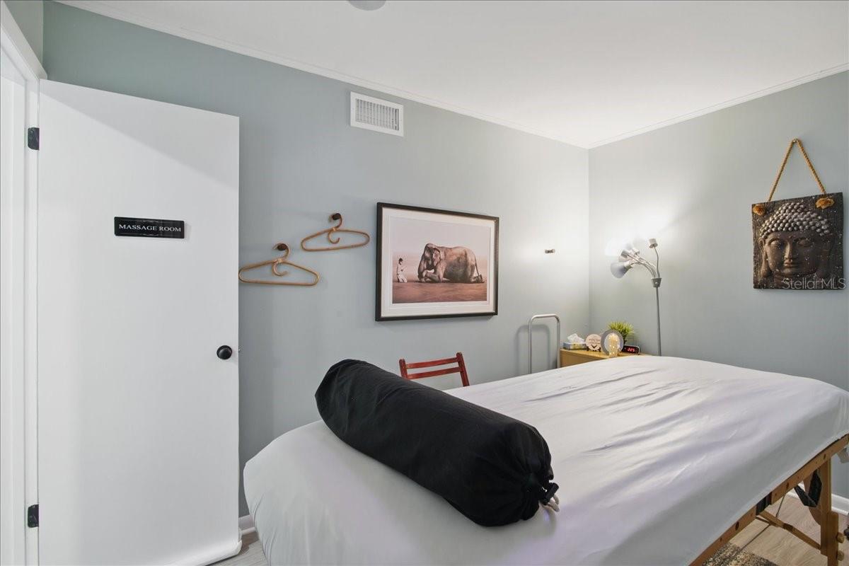 4250 W BAY TO BAY BLVD, TAMPA, FL, 33629