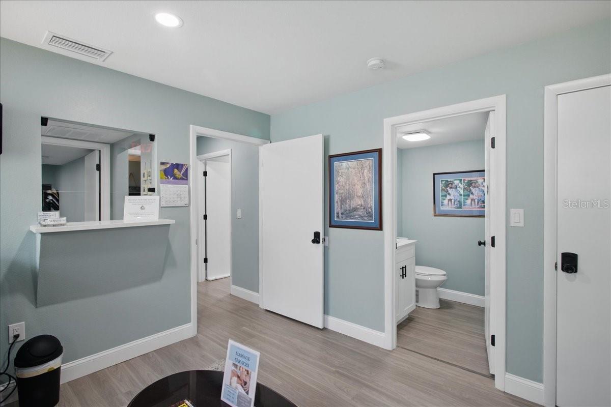 4250 W BAY TO BAY BLVD, TAMPA, FL, 33629