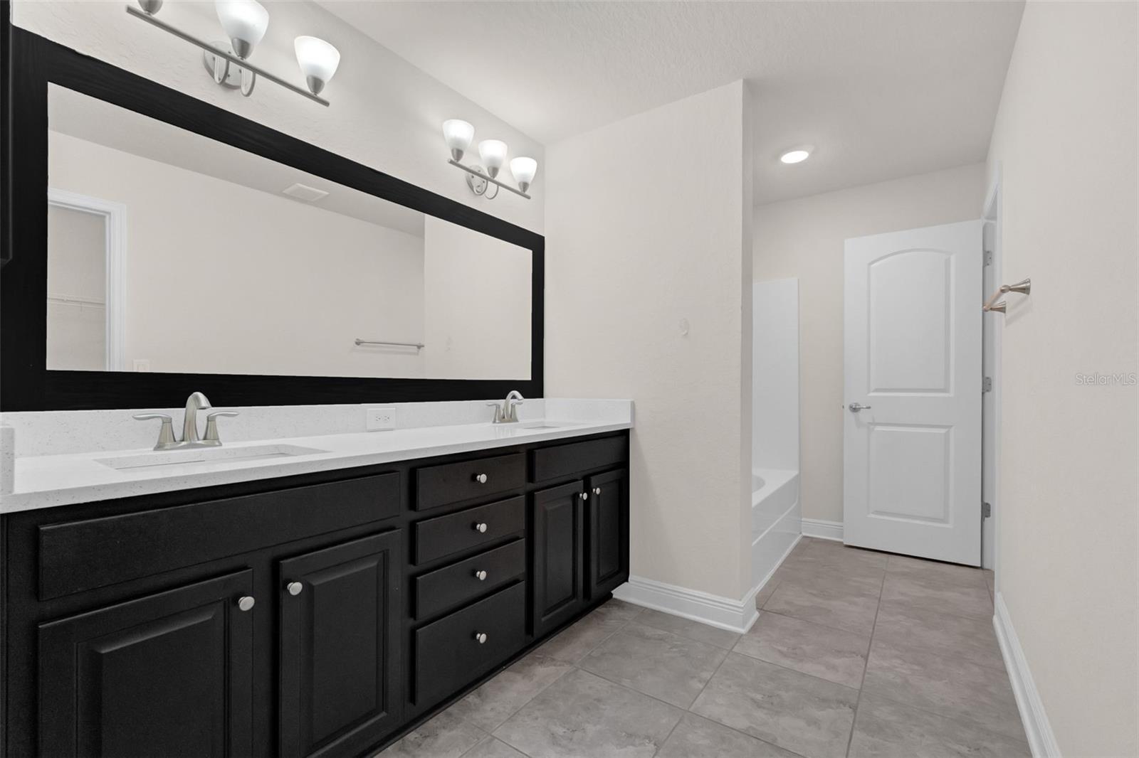 424 BUCHANNAN DR, DAVENPORT, FL, 33837