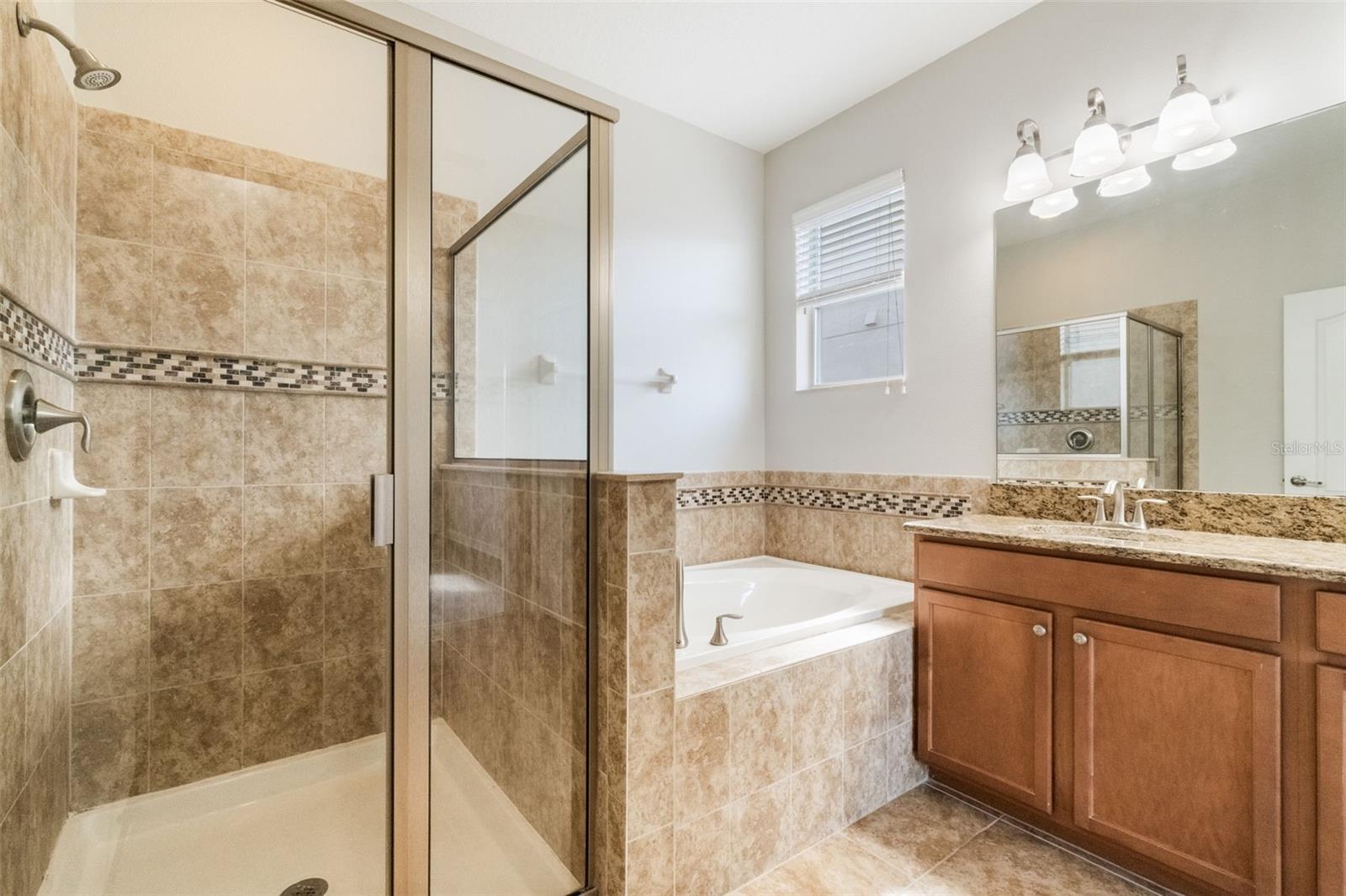 3589 CORTLAND DR, DAVENPORT, FL, 33837