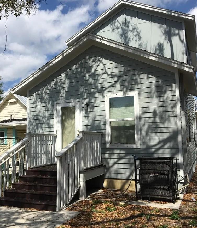 2128 W WALNUT ST, TAMPA, FL, 33607