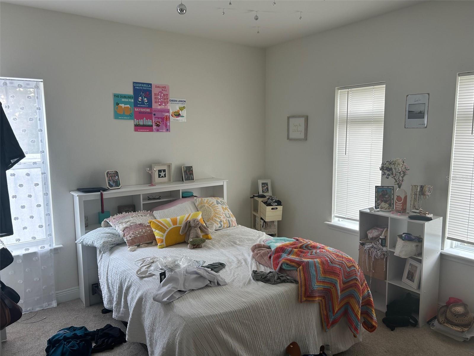 2128 W WALNUT ST, TAMPA, FL, 33607