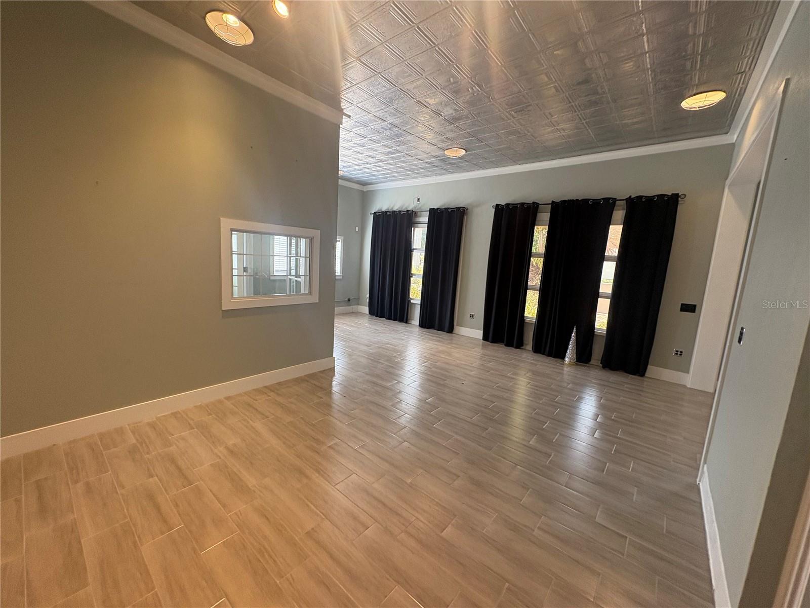 201 E ORANGE AVE, EUSTIS, FL, 32726