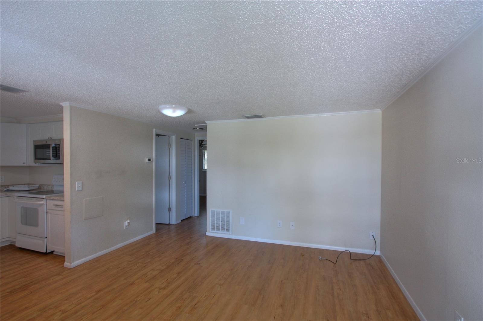 207 SHORE T RD #A, NOKOMIS, FL, 34275