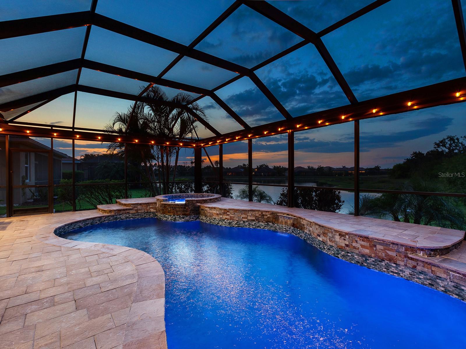 8911 HERITAGE SOUND DR, BRADENTON, FL, 34212