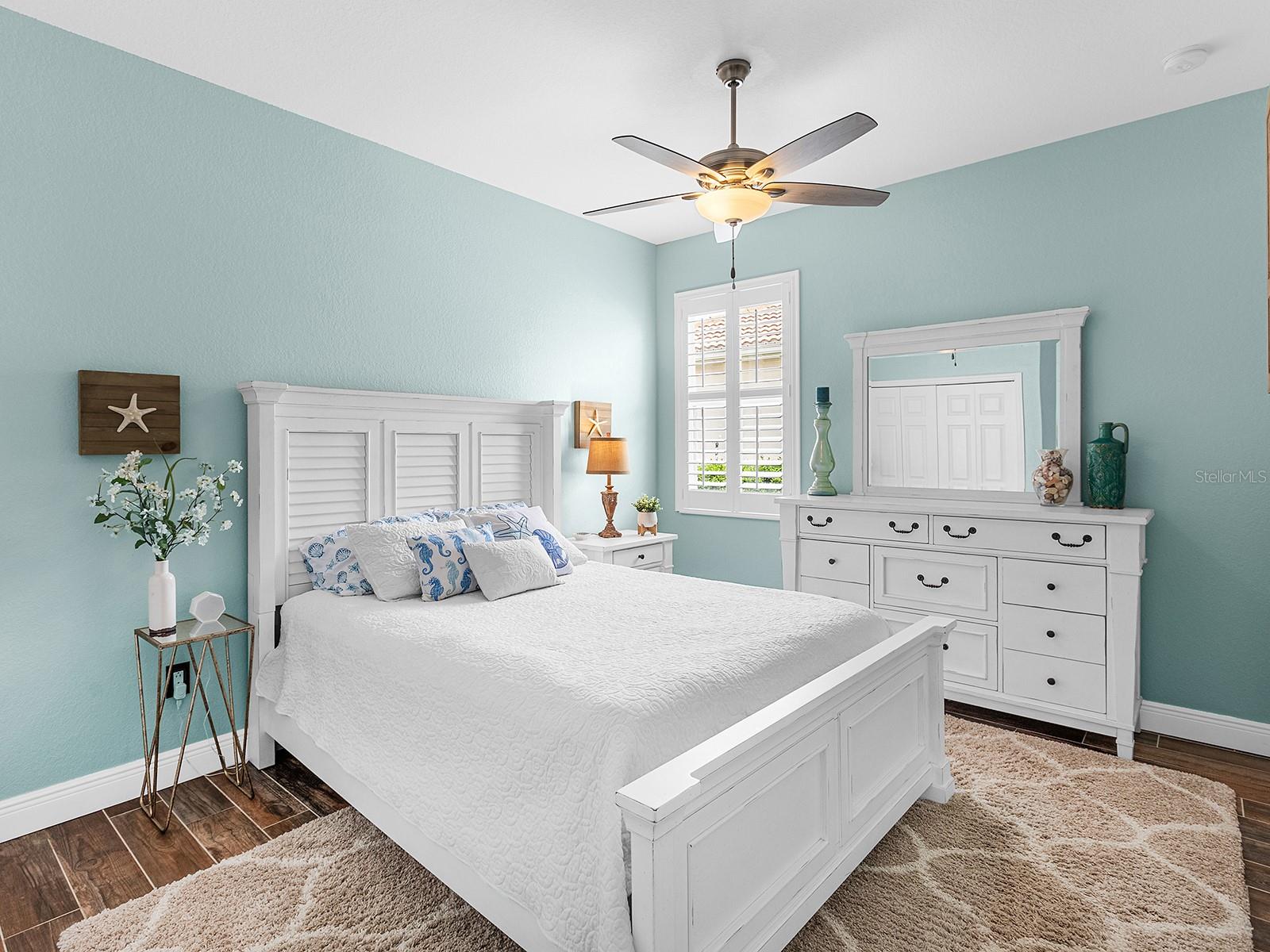 8911 HERITAGE SOUND DR, BRADENTON, FL, 34212