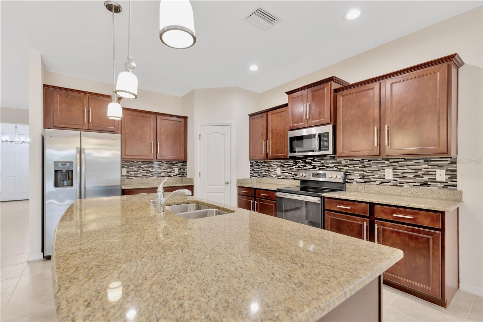 10434 SCENIC HOLLOW DR, RIVERVIEW, FL, 33578