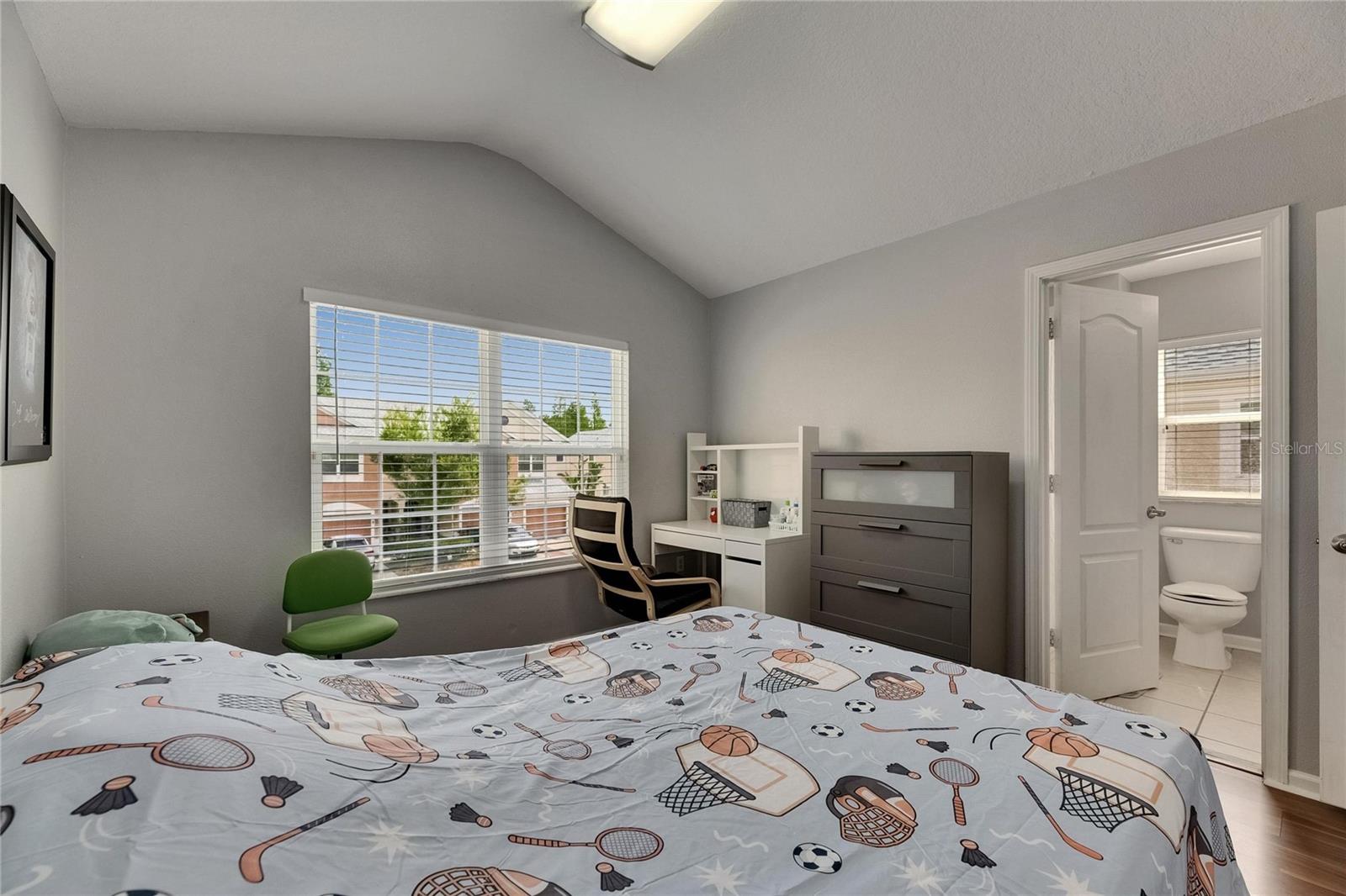 26610 CASTLEVIEW WAY, WESLEY CHAPEL, FL, 33544