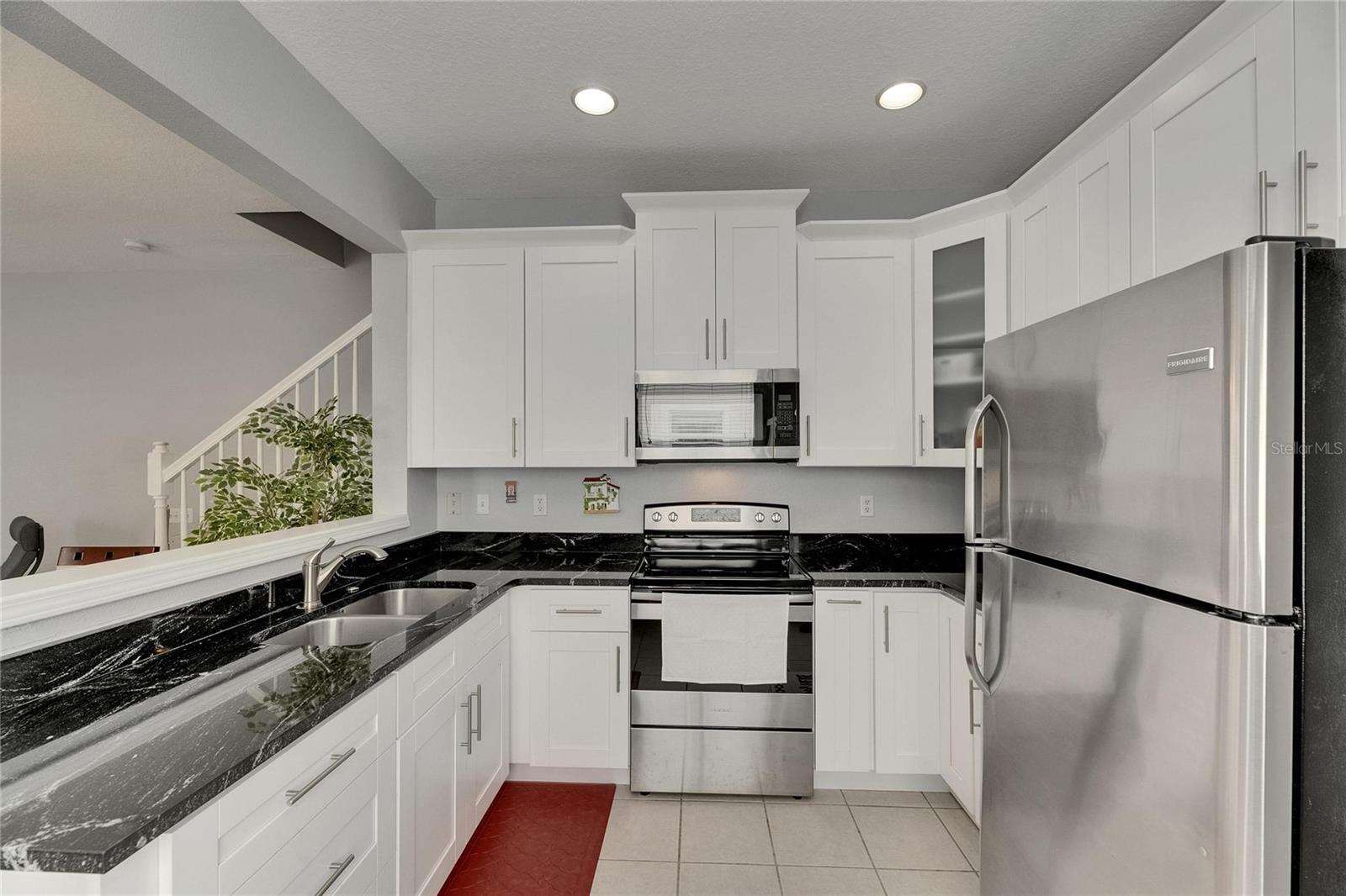 26610 CASTLEVIEW WAY, WESLEY CHAPEL, FL, 33544