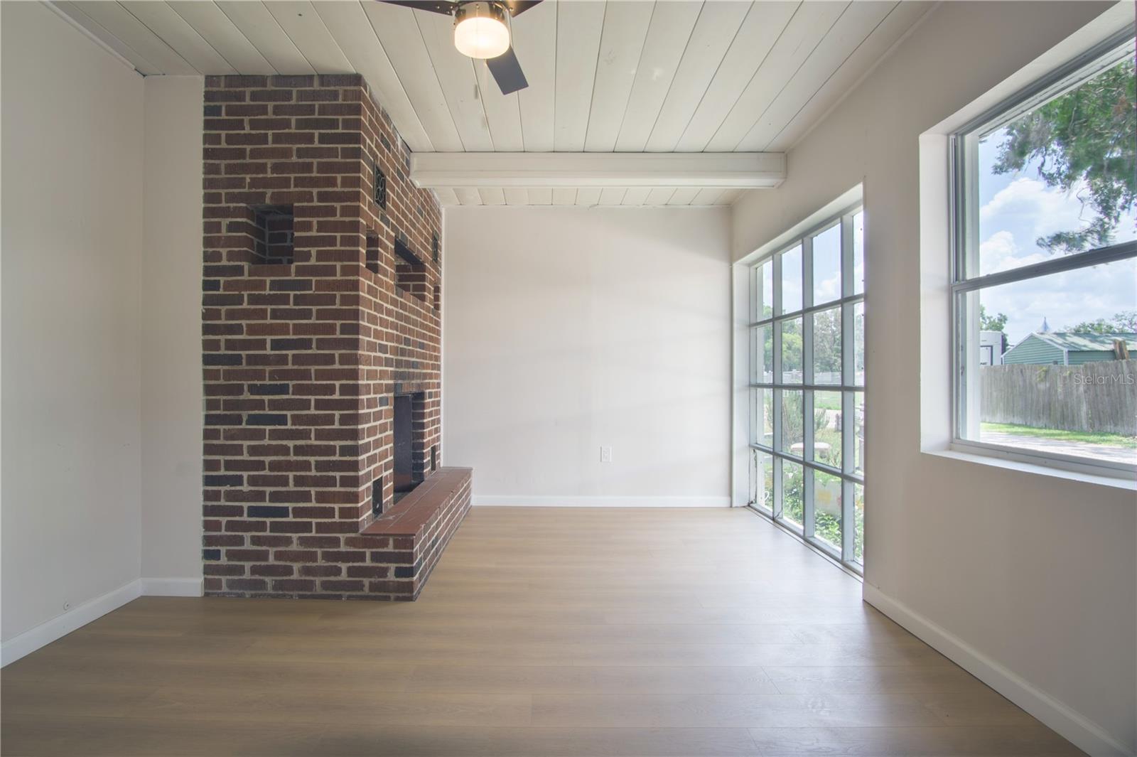 37701 PRIMO DR, DADE CITY, FL, 33523