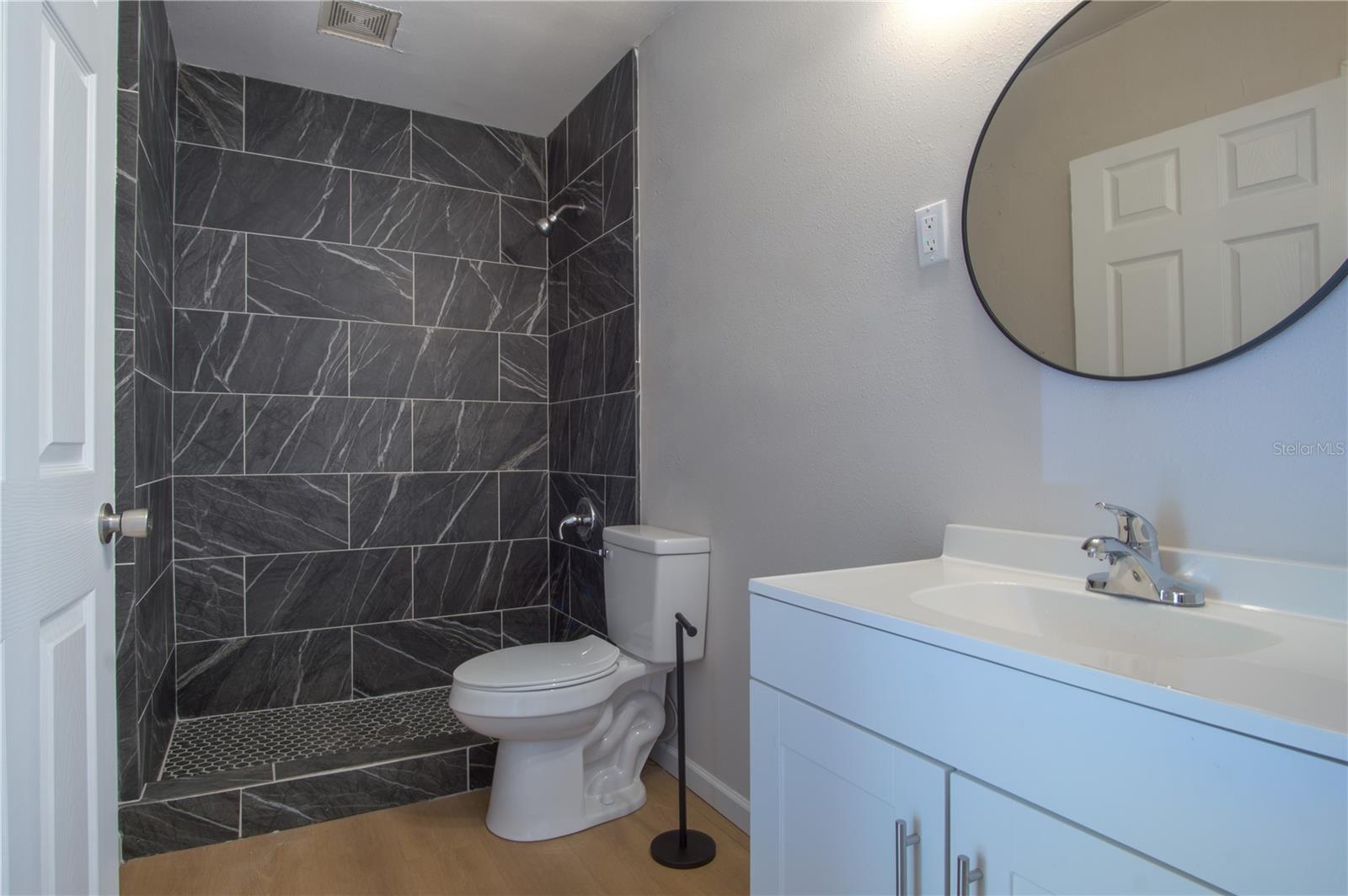 37701 PRIMO DR, DADE CITY, FL, 33523