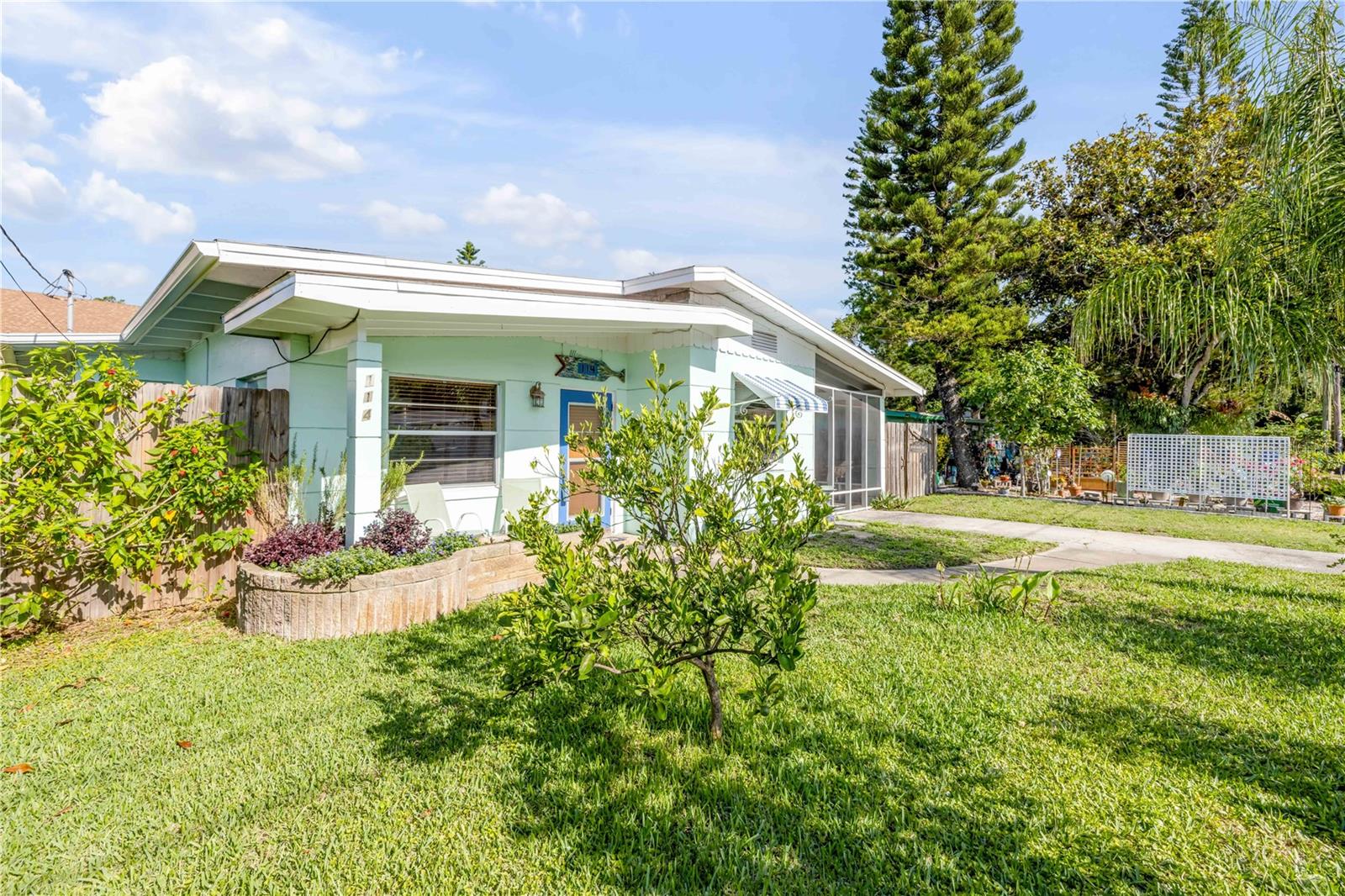 114 HICKORY ST, NEW SMYRNA BEACH, FL, 32168