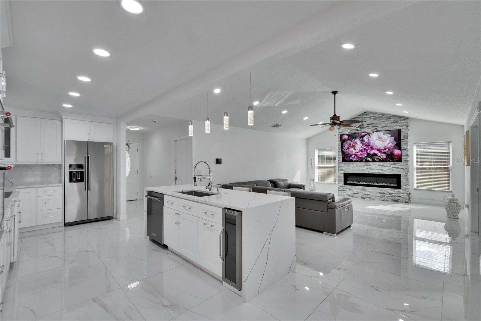 728 CAMROSE DR, BRANDON, FL, 33510