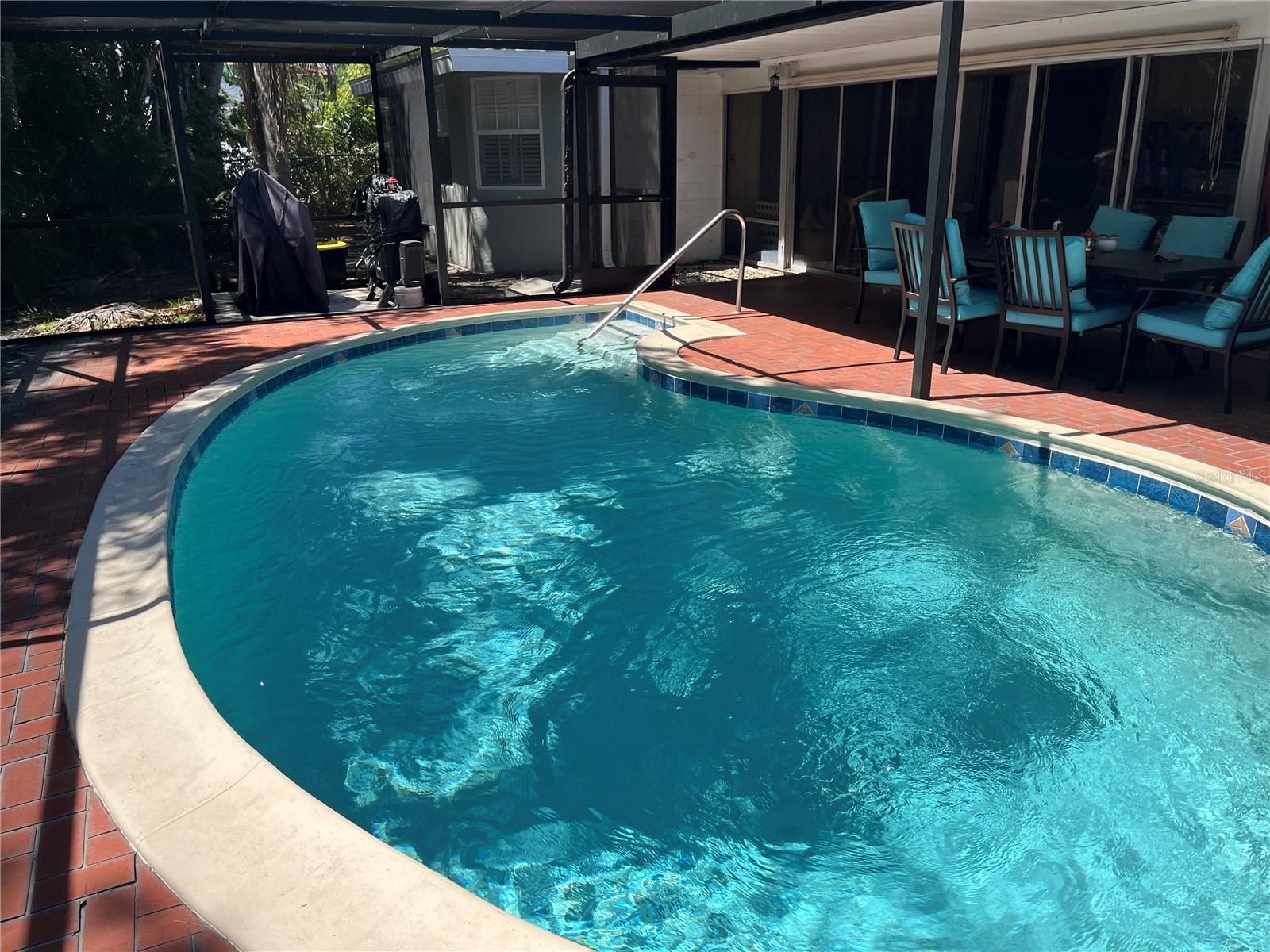 236 DAVIS BLVD, SARASOTA, FL, 34237